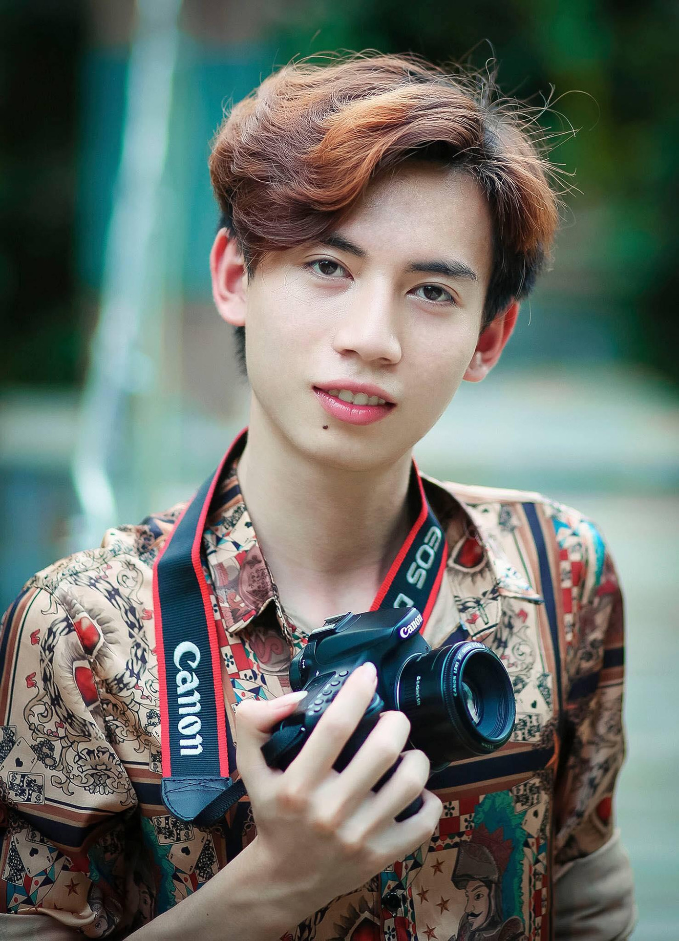 Mong muốn tìm tòi cái đẹp và tôn vinh nét đẹp của mỗi người, phong cách chụp mà Hoàng Diệu hướng đến chủ yếu là chụp chân dung.