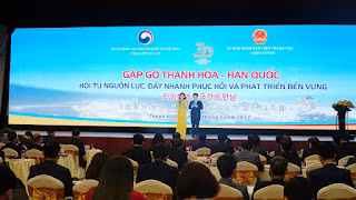 Tuấn Jeon là MC song ngữ trong sự kiện mở màn cho chuỗi các hoạt động kỷ niệm 30 năm thiết lập quan hệ ngoại giao Việt Nam - Hàn Quốc.