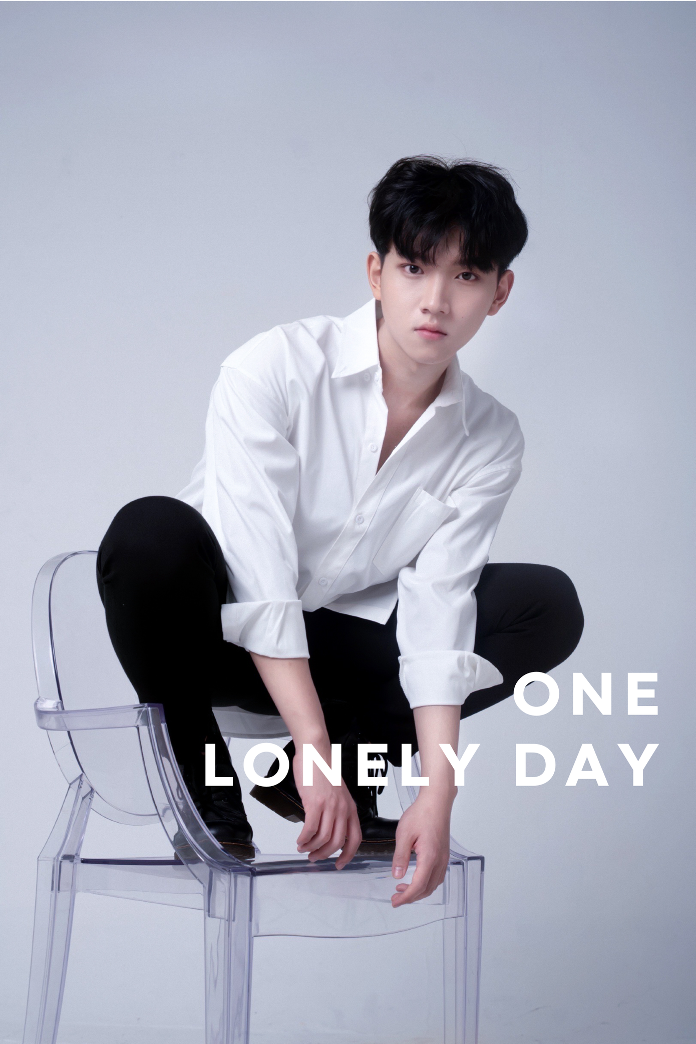 Sở hữu gương mặt điển trai cùng ngoại hình chuẩn, Hồng Quân còn bén duyên với nghề mẫu ảnh và KOL trên các nền tảng mạng xã hội. Sở hữu gương mặt điển trai cùng ngoại hình chuẩn, Hồng Quân còn bén duyên với nghề mẫu ảnh và KOL trên các nền tảng mạng xã hội.