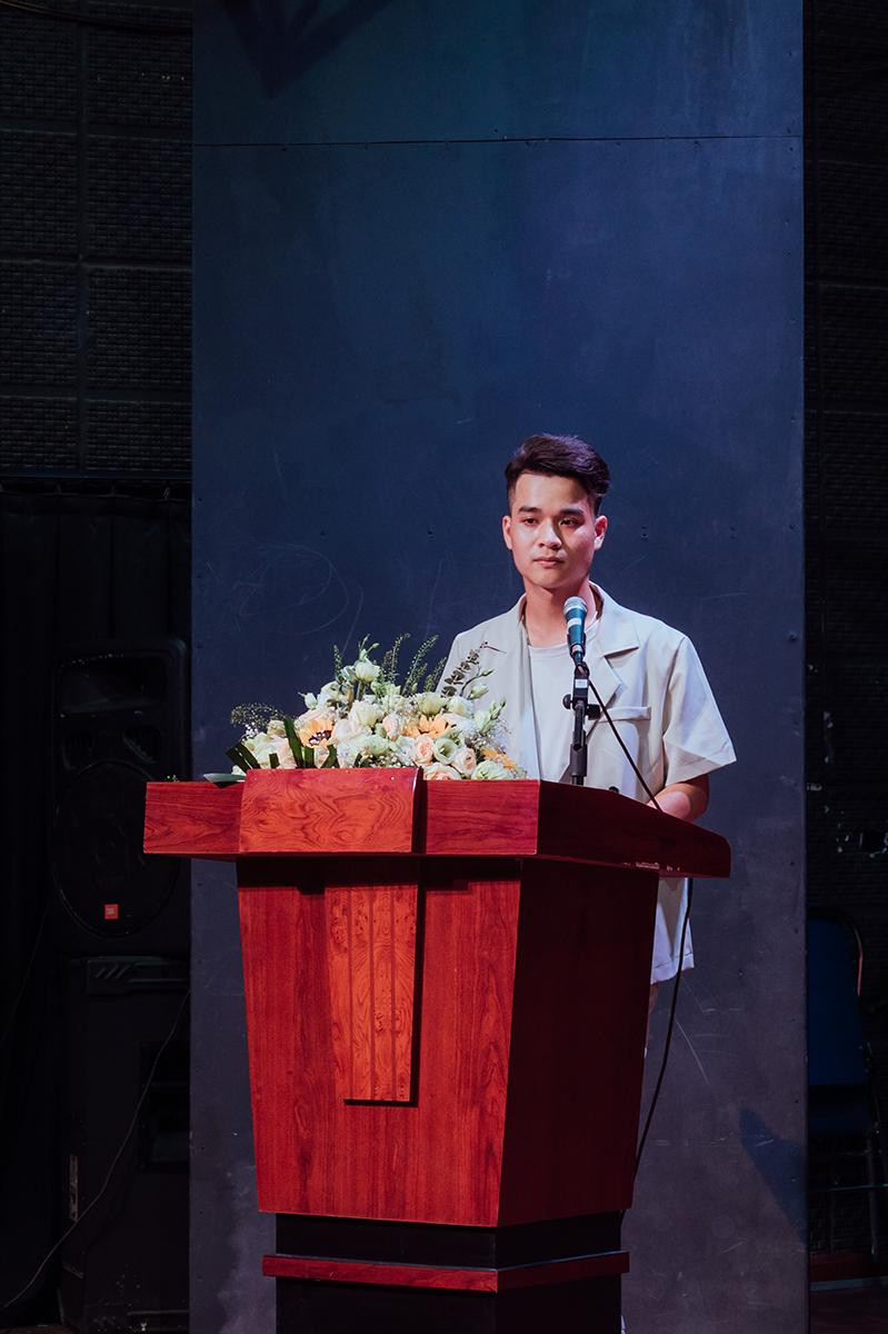 Những câu chuyện Thế Anh chia sẻ qua video trên mạng đều là những câu chuyện vui, đời thường, những tình huống gần gũi mà bất cứ ai cũng có thể gặp, dành được tình cảm từ người xem.