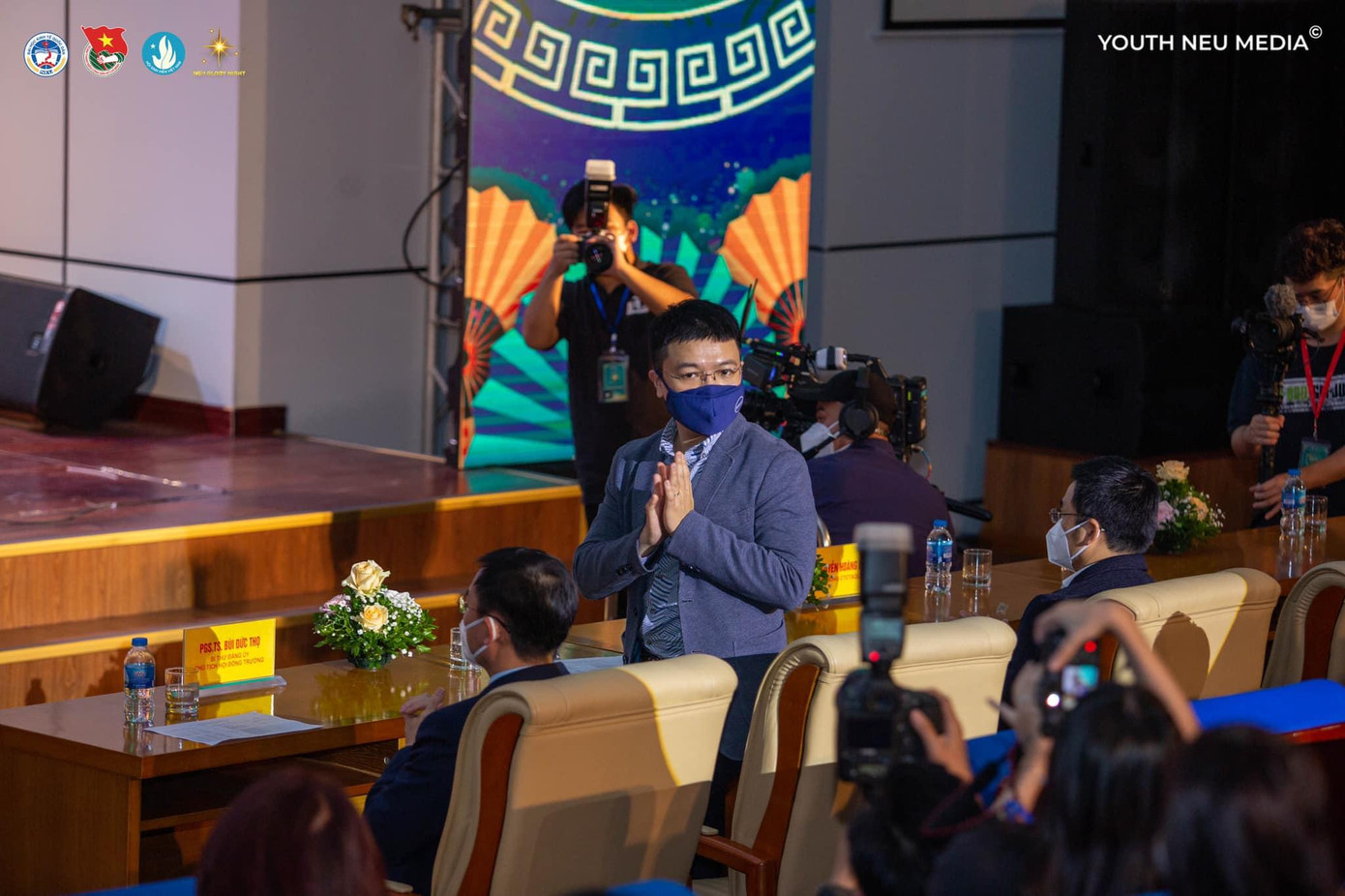 ThS Nguyễn Phương Linh, Phó Bí thư Đoàn trường Đại học Kinh tế Quốc dân. ThS Nguyễn Phương Linh, Phó Bí thư Đoàn trường Đại học Kinh tế Quốc dân.