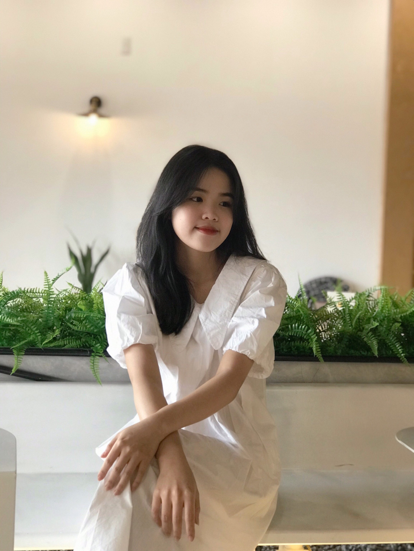 Hồ Thị Thu Hằng hiện đang là sinh viên khoa Quản trị kinh doanh, trường Đại học Kinh tế - Đại học Huế. Hồ Thị Thu Hằng hiện đang là sinh viên khoa Quản trị kinh doanh, trường Đại học Kinh tế - Đại học Huế.