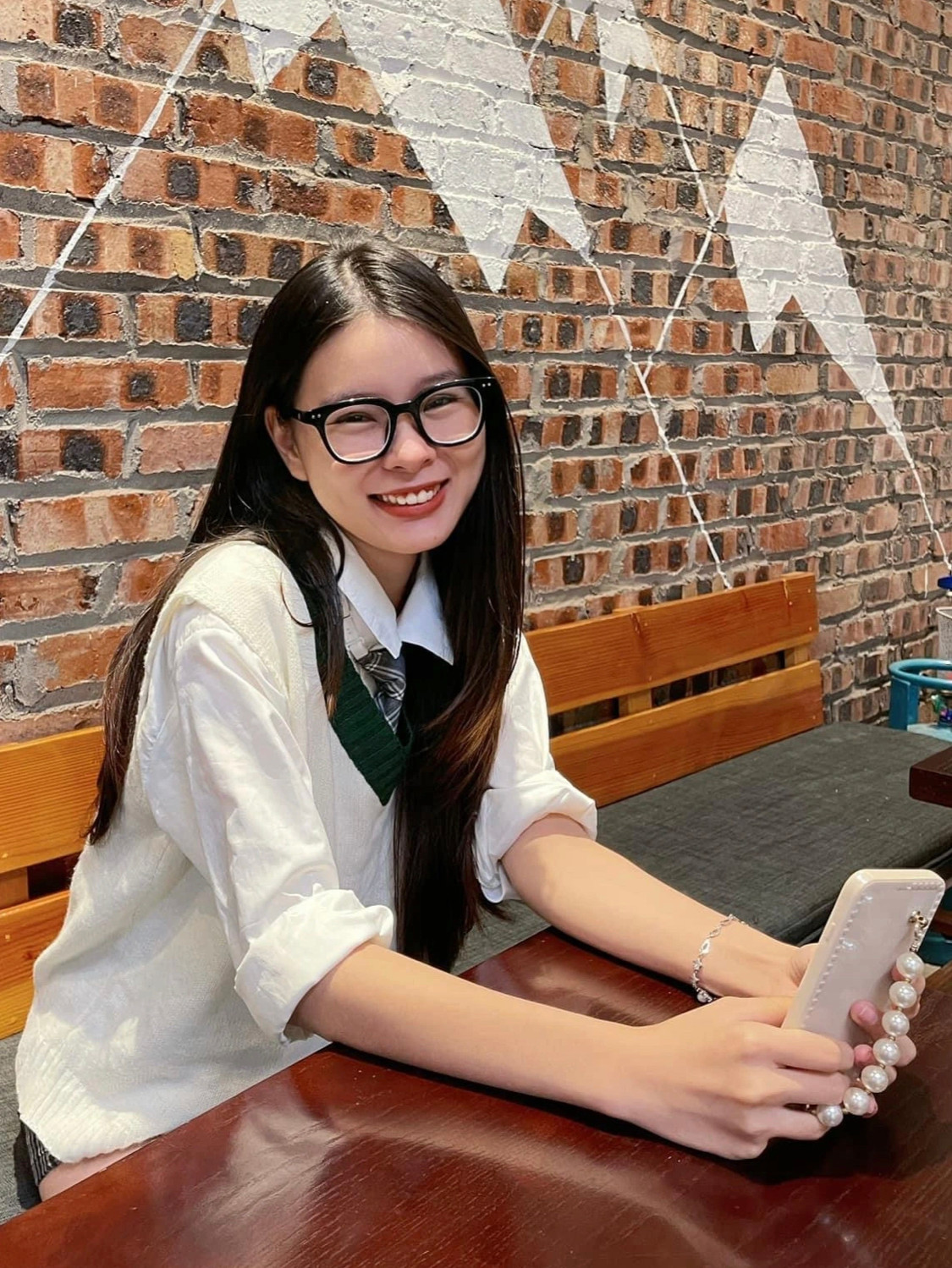 Học đi học lại 1 vấn đề giúp Nhung hiểu bài sâu, nhớ lâu hơn. Học đi học lại 1 vấn đề giúp Nhung hiểu bài sâu, nhớ lâu hơn.