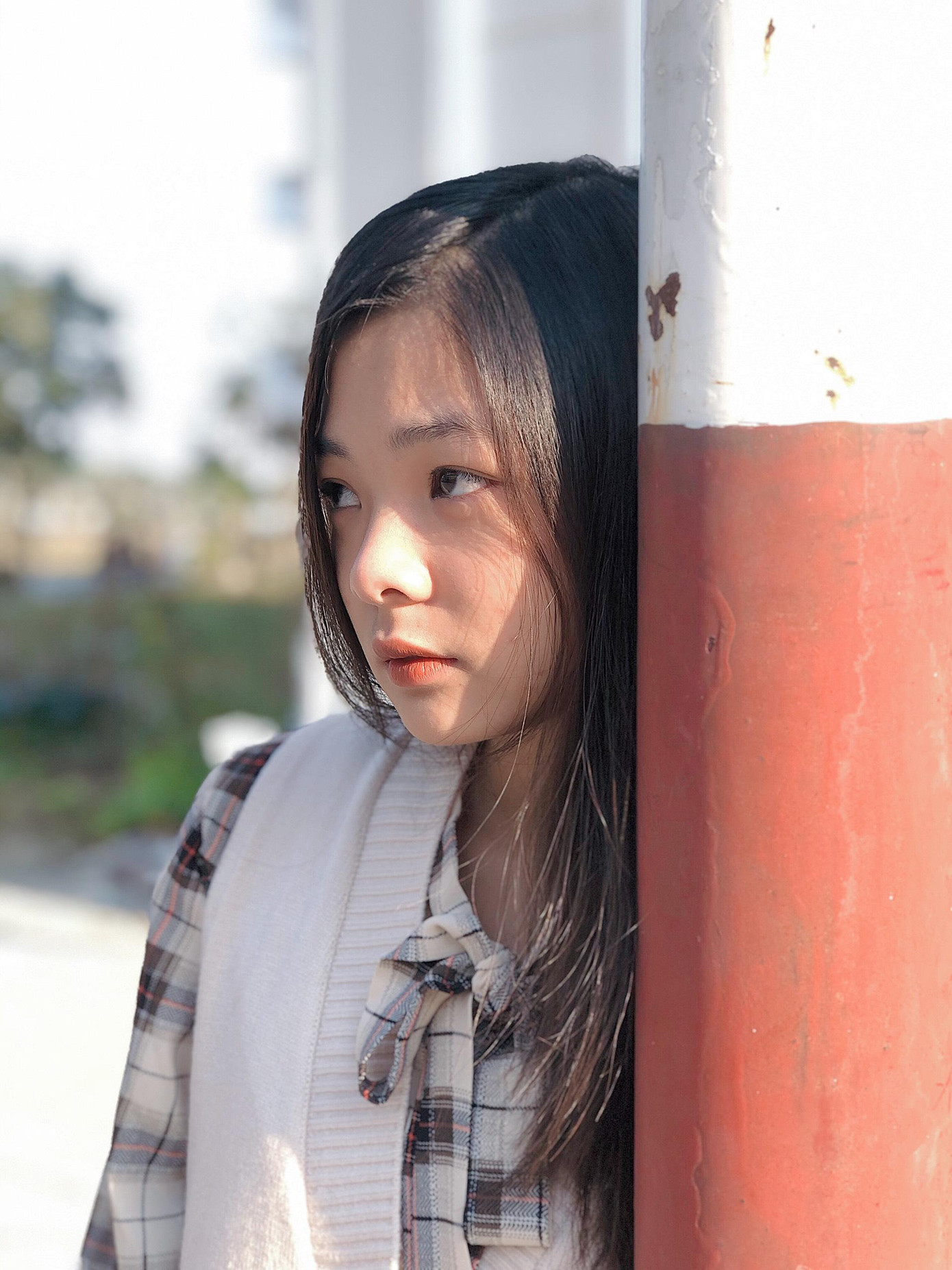 Mọi thứ thật dễ dàng với nhiều lời tán thưởng, chỉ khi lên cấp 3 Ngọc Anh cho rằng mình mới "bước vào đời". Mọi thứ thật dễ dàng với nhiều lời tán thưởng, chỉ khi lên cấp 3 Ngọc Anh cho rằng mình mới "bước vào đời".