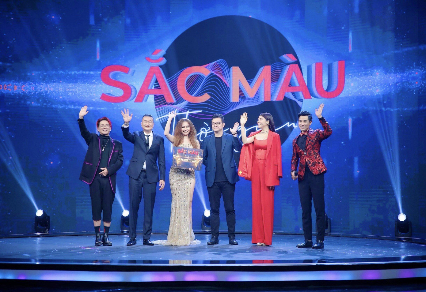 Chương trình được phát sóng vào lúc 20h30 thứ 4 hàng tuần trên VTV3.