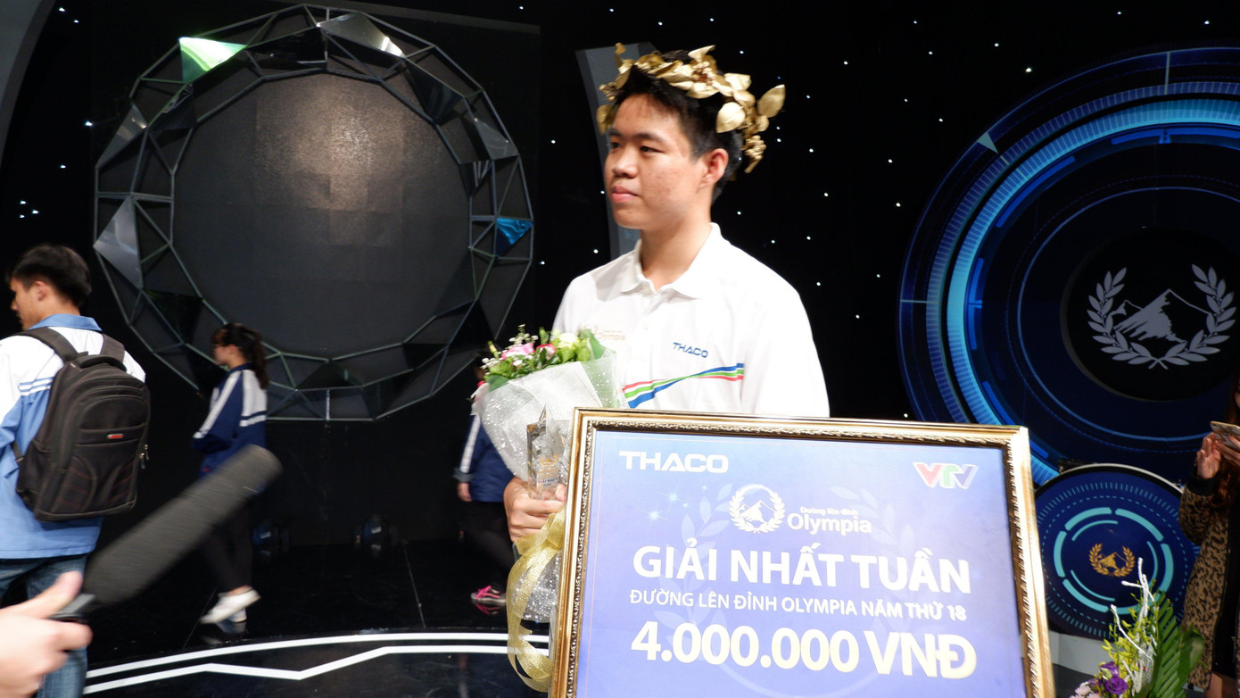 Trần Nguyễn Nhất Tín được biết đến sau chương trình Đường lên đỉnh Olympia năm thứ 18. Trần Nguyễn Nhất Tín được biết đến sau chương trình Đường lên đỉnh Olympia năm thứ 18.