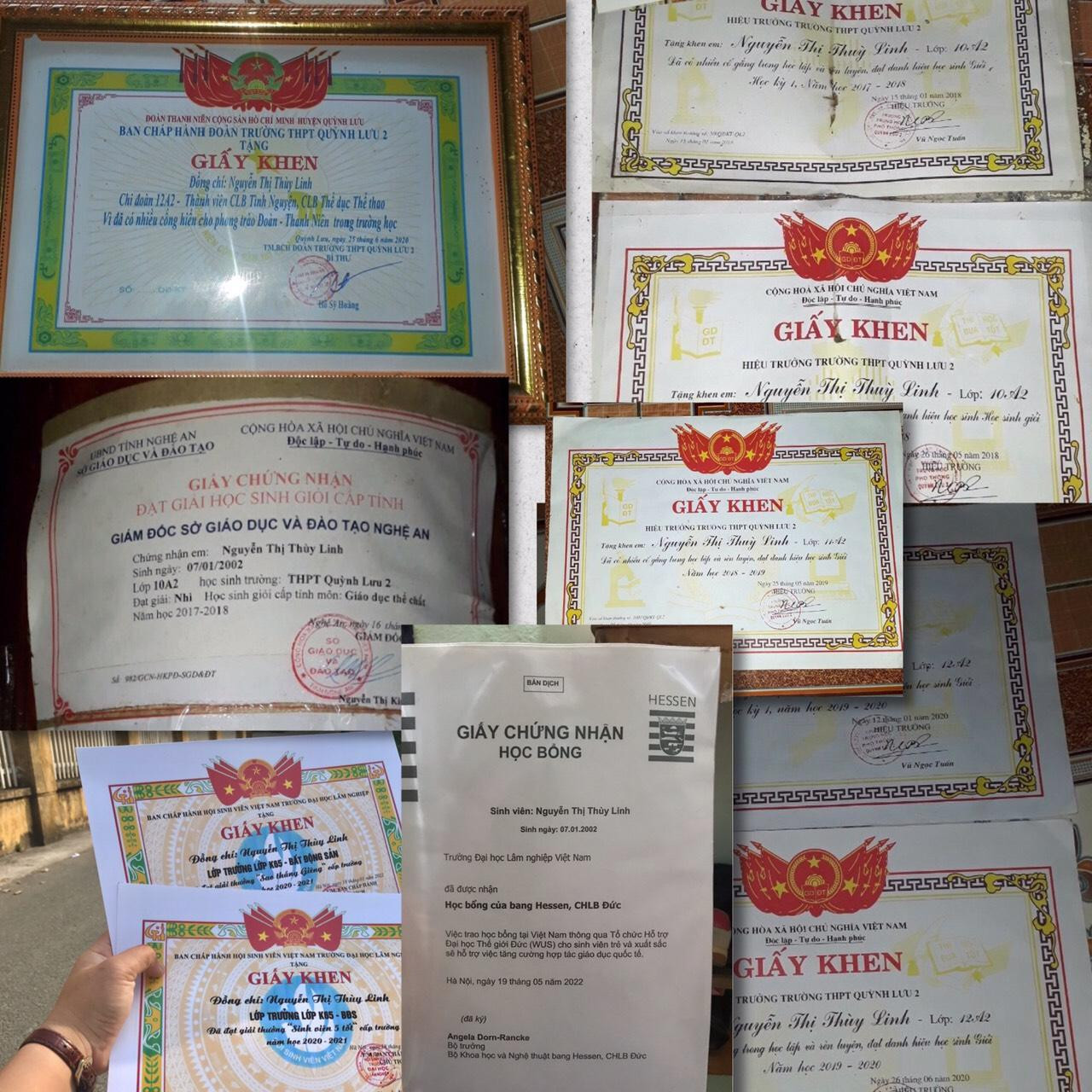 Cô sinh viên với bảng thành tích đáng ngưỡng mộ. Cô sinh viên với bảng thành tích đáng ngưỡng mộ.