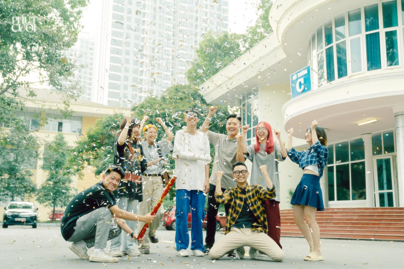 Sau tất cả, khi đã cùng đồng hành với nhau và trải qua những thăng trầm của bản nhạc thanh xuân ngọt ngào, chúng ta thật sự hy vọng rằng sự kết thúc này sẽ tiếp tục mở ra một hành trình mới tuyệt vời hơn. Sau tất cả, khi đã cùng đồng hành với nhau và trải qua những thăng trầm của bản nhạc thanh xuân ngọt ngào, chúng ta thật sự hy vọng rằng sự kết thúc này sẽ tiếp tục mở ra một hành trình mới tuyệt vời hơn.