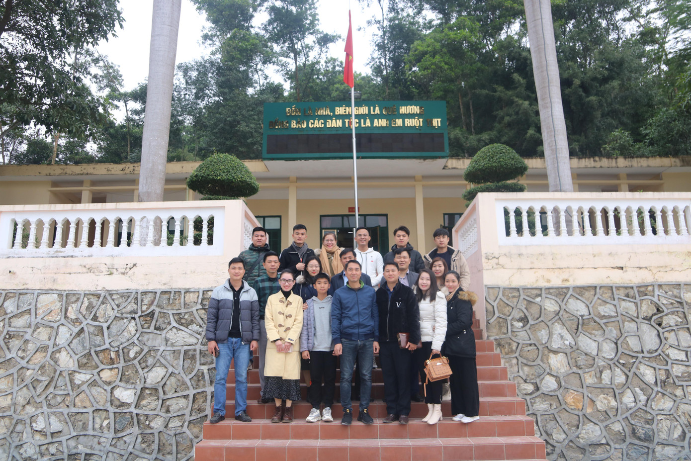 Chuyến đi thăm đồn Biên phòng A Mú Sung, tỉnh Lào Cai cùng Đoàn thanh niên Học viện.