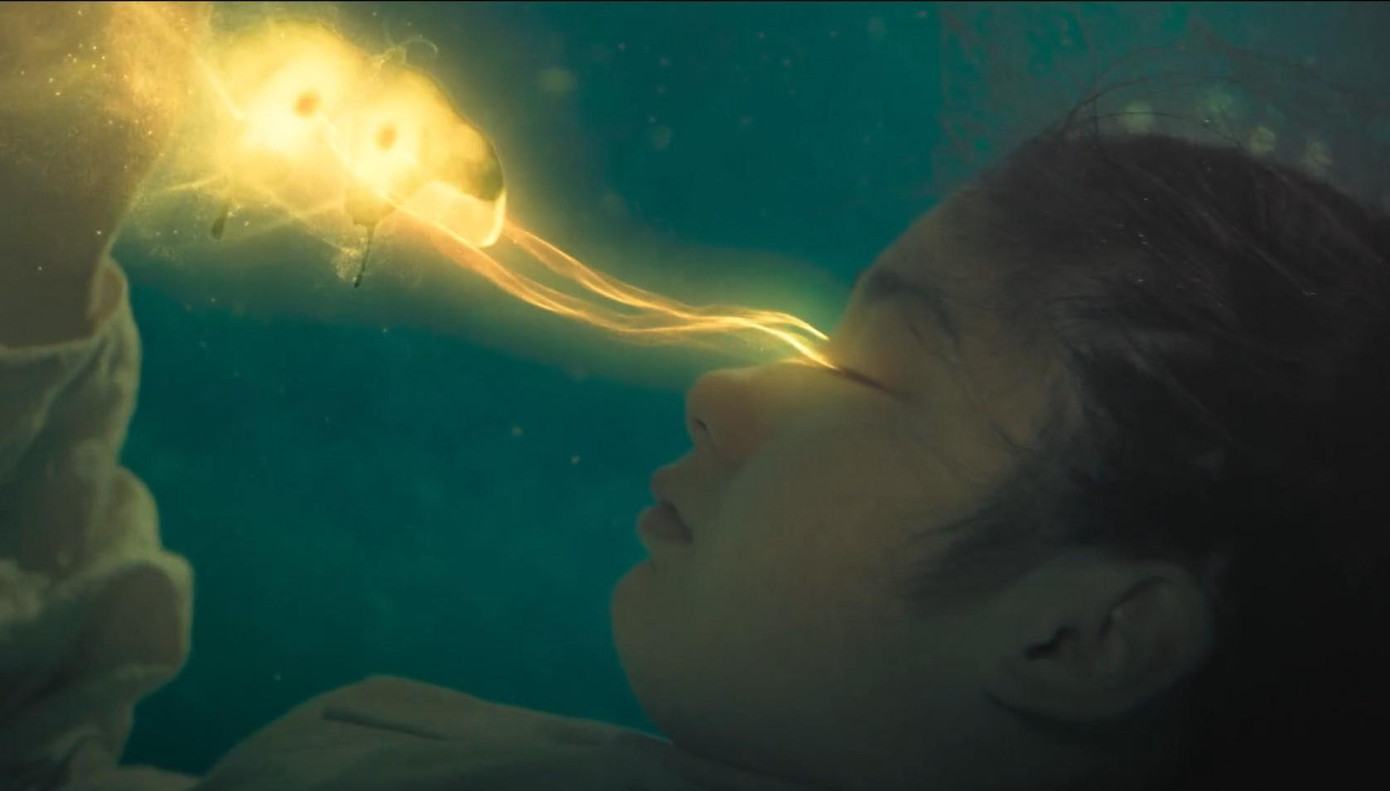 Và Hong Chun Gi lại được ban đôi mắt Và Hong Chun Gi lại được ban đôi mắt