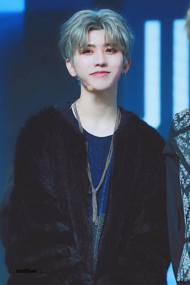 Thái Từ Khôn trước đó thường thích kẻ mắt màu, đánh son Thái Từ Khôn trước đó thường thích kẻ mắt màu, đánh son