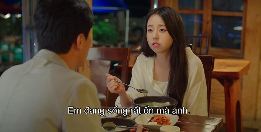 Ahn Soo Hee vào vai So Won, em gái nuôi của Kim Seon Woo (Yeon Woo Jin). Ahn Soo Hee vào vai So Won, em gái nuôi của Kim Seon Woo (Yeon Woo Jin).