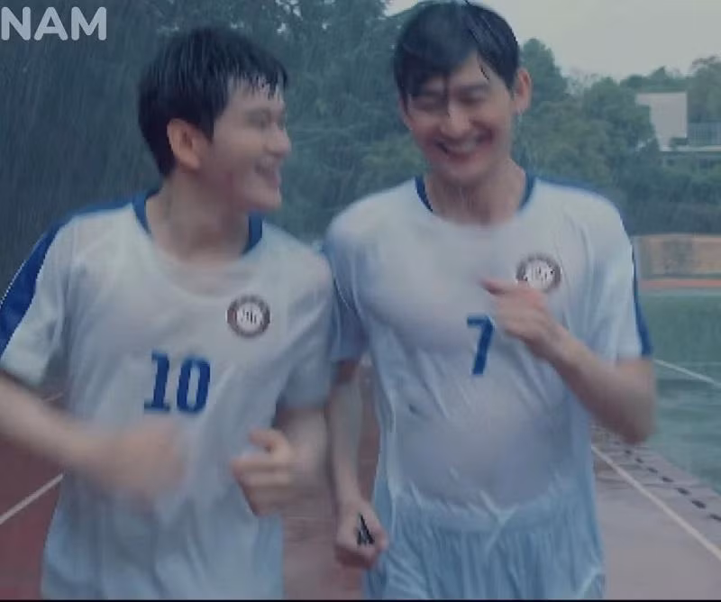 Không ngừng bị khán giả chế giễu.