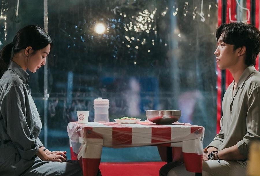 Trước mỗi vấn đề, bạn hãy cố gắng đưa ra 3 giải pháp để giải quyết nó.