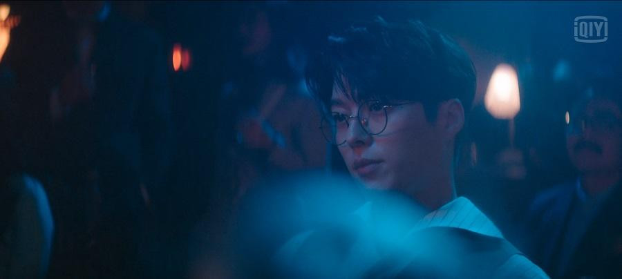 Với vẻ ngoài điển trai, lạnh lùng nên Shin Woo Yeo luôn được nhiều cô nàng theo đuổi. Với vẻ ngoài điển trai, lạnh lùng nên Shin Woo Yeo luôn được nhiều cô nàng theo đuổi.