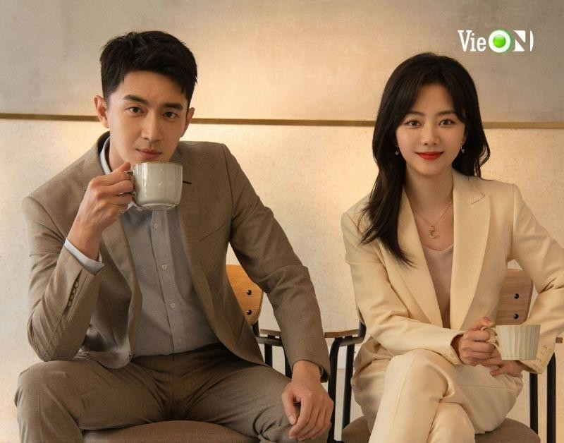 Lâm Canh Tân vai Lục Ký Minh, Đàm Tùng Vận vai Ninh Mông. Lâm Canh Tân vai Lục Ký Minh, Đàm Tùng Vận vai Ninh Mông.