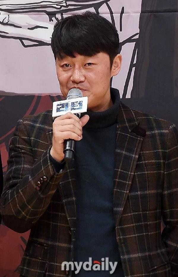 Đạo diễn Joo Dong Min của &quot;Cuộc Chiến Thượng Lưu&quot;.