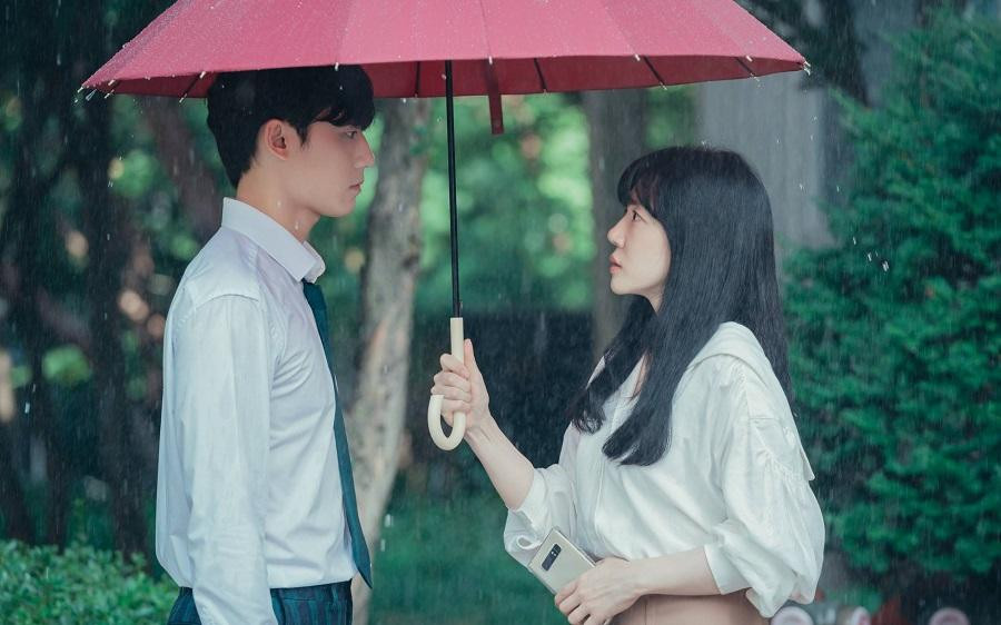 Im Soo Jung và Lee Do Hyun trong "Melancholia". Im Soo Jung và Lee Do Hyun trong "Melancholia".