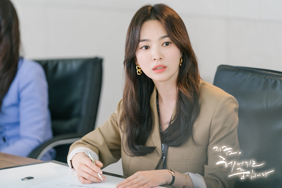 Song Hye Kyo sẽ là nữ chính Dong Eun trong &quot;The Glory&quot;