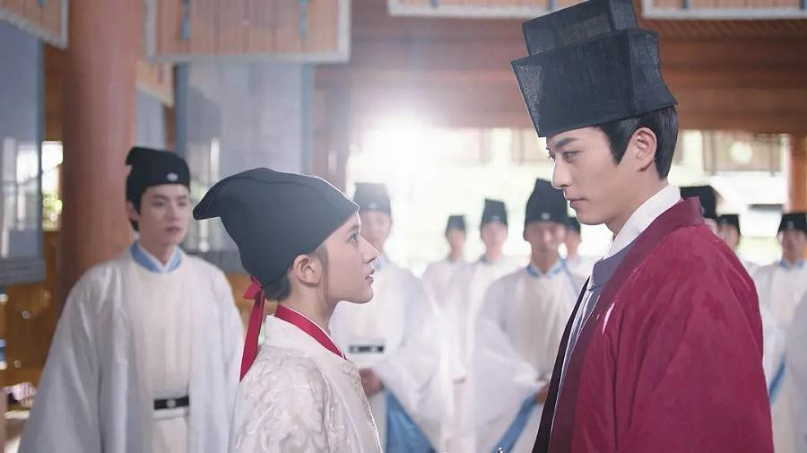 Triệu Lộ Tư vai Tang Kỳ, Từ Khai Sính vai Yến Vân Chi. Triệu Lộ Tư vai Tang Kỳ, Từ Khai Sính vai Yến Vân Chi.