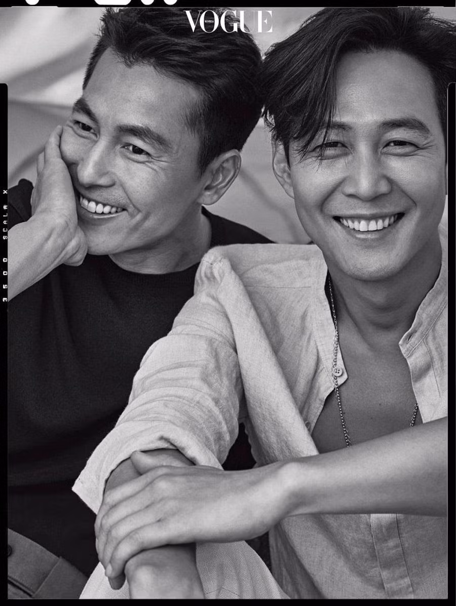 "Hunt" do Jung Woo Sung đóng chính và Lee Jung Jae đạo diễn kiêm diễn viên. "Hunt" do Jung Woo Sung đóng chính và Lee Jung Jae đạo diễn kiêm diễn viên.