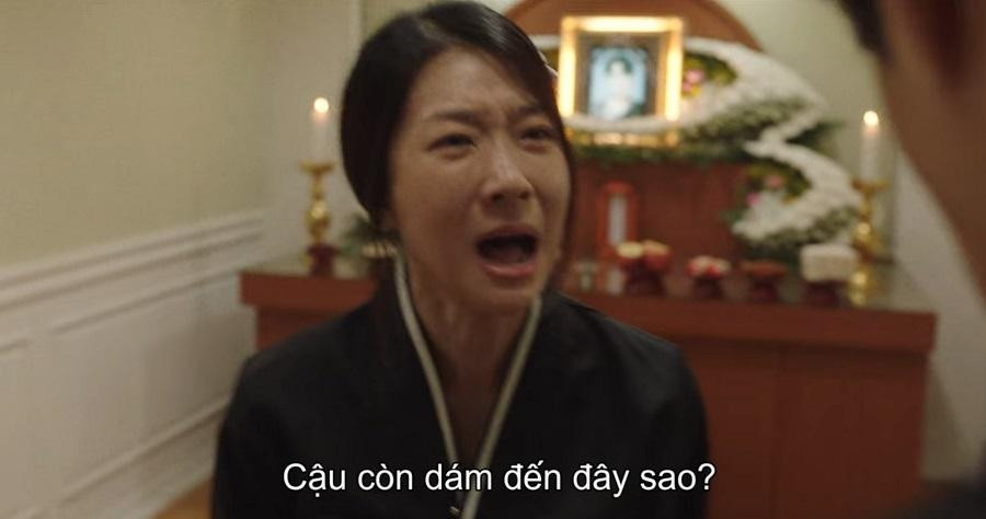 Doo Sik đã từng rất thân thiết với vợ chồng người anh từ thời đại học Doo Sik đã từng rất thân thiết với vợ chồng người anh từ thời đại học