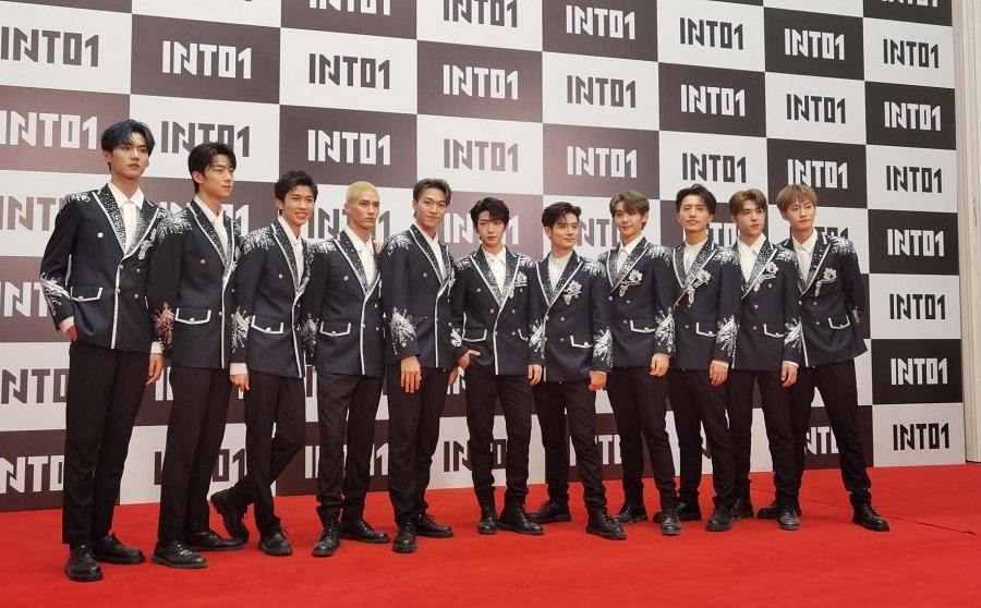 Đội hình 11 thành viên của INTO1 Đội hình 11 thành viên của INTO1