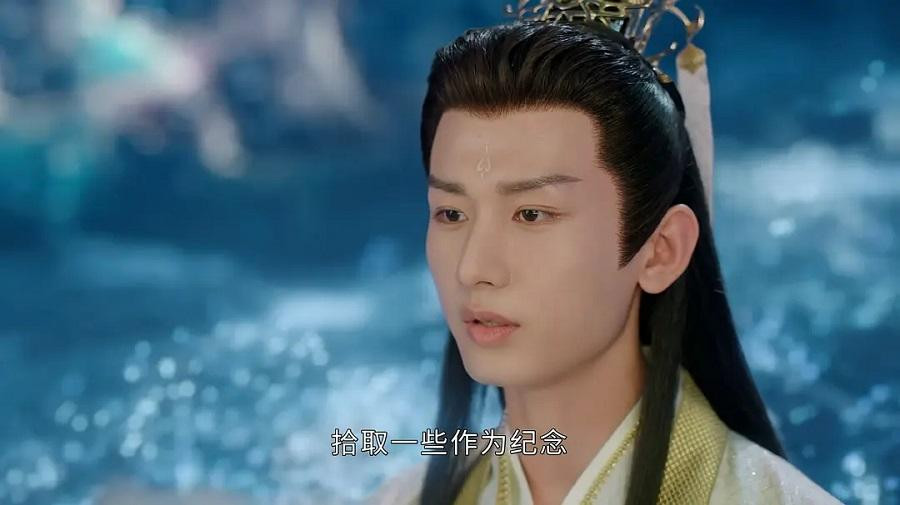 Diễn xuất của Thành Nghị trong "Trầm Vụn Hương Phai" cũng vấp phải nhiều lời chê. Diễn xuất của Thành Nghị trong "Trầm Vụn Hương Phai" cũng vấp phải nhiều lời chê.