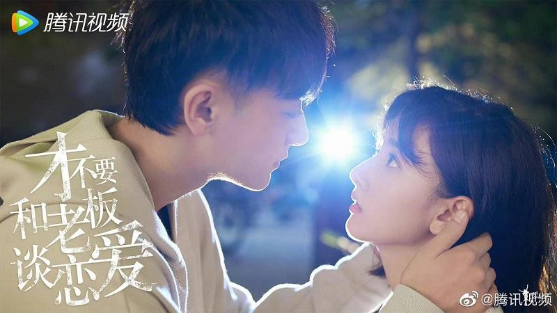 "Không Muốn Yêu Đương Với Sếp" - Hoàng Tử Thao, Tống Tổ Nhi. "Không Muốn Yêu Đương Với Sếp" - Hoàng Tử Thao, Tống Tổ Nhi.