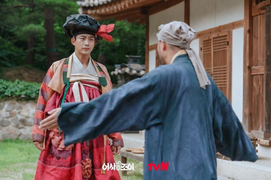 Bộ phim luôn tràn ngập những khoảnh khắc hài hước, vui nhộn. Bộ phim luôn tràn ngập những khoảnh khắc hài hước, vui nhộn.