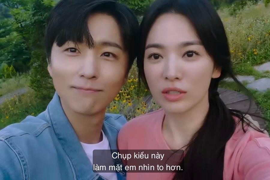 Young Eun và Soo Wan thời còn yêu nhau say đắm. Young Eun và Soo Wan thời còn yêu nhau say đắm.