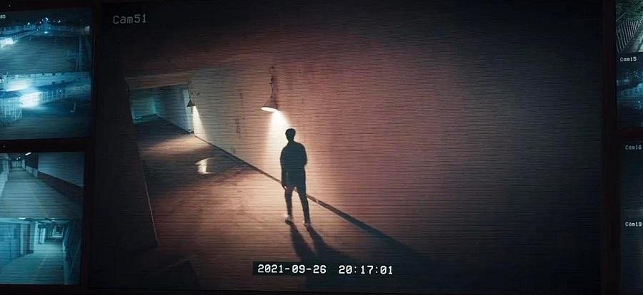 Nhưng anh quyết định tìm cách vượt ngục. Nhưng anh quyết định tìm cách vượt ngục.