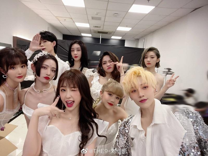 THE9 trong hậu trường concert thực tế ảo X-CITY THE9 trong hậu trường concert thực tế ảo X-CITY