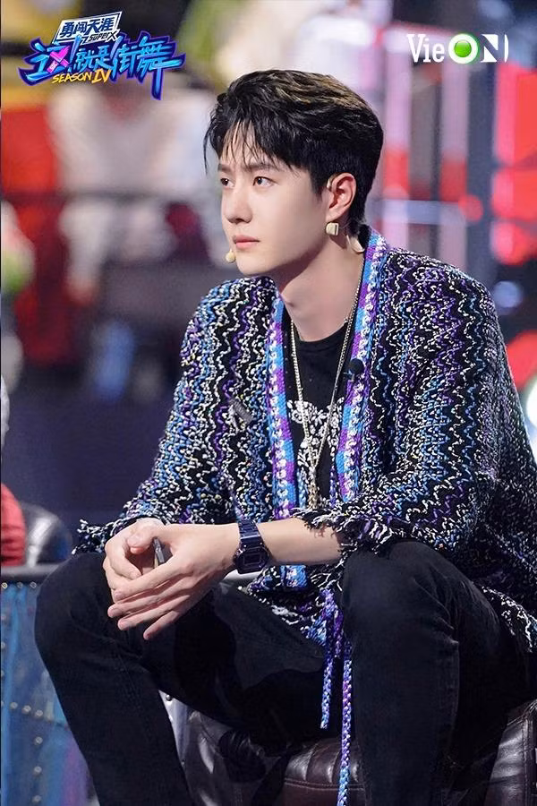 Vương Nhất Bác. Vương Nhất Bác.