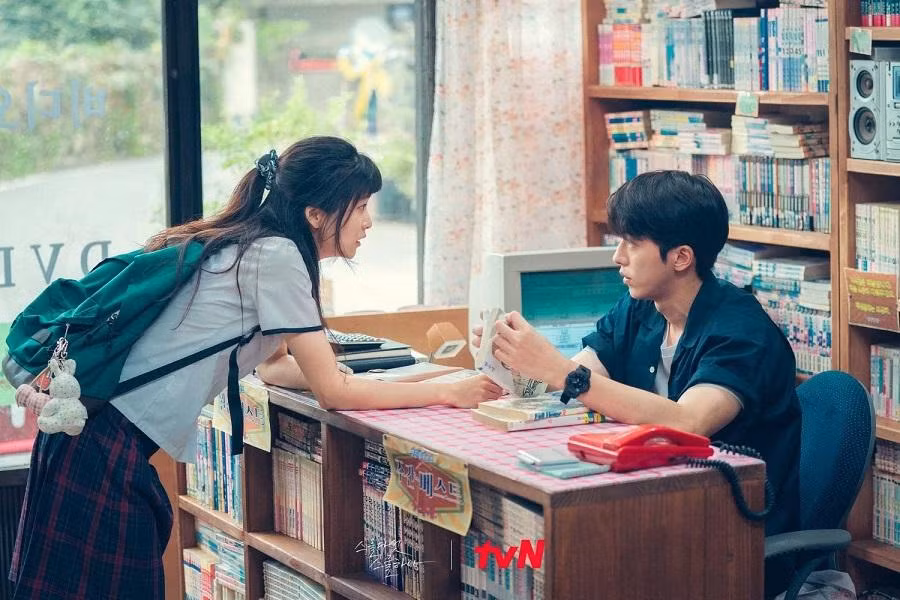 Nam Joo Hyuk và Kim Tae Ri trong "Twenty Five Twenty One".