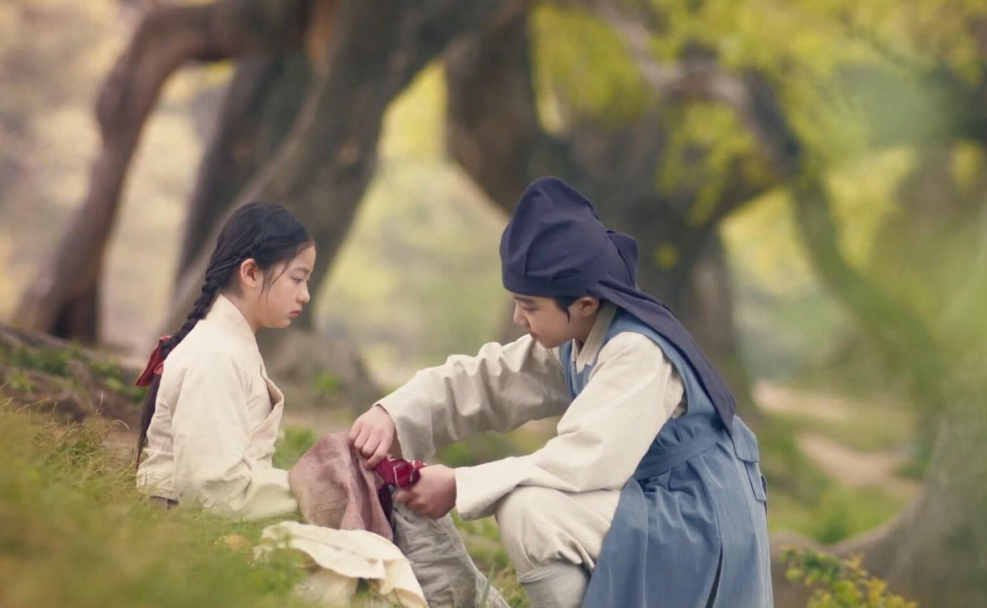 Diễn xuất tự nhiên của Lee Nam Kyung và Choi Seung Hun được khán giả yêu thích Diễn xuất tự nhiên của Lee Nam Kyung và Choi Seung Hun được khán giả yêu thích