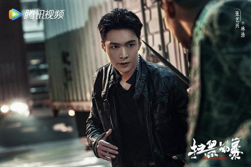 Trương Nghệ Hưng gặt hái nhiều thành công với &quot;Tảo Hắc Phong Bạo&quot;.