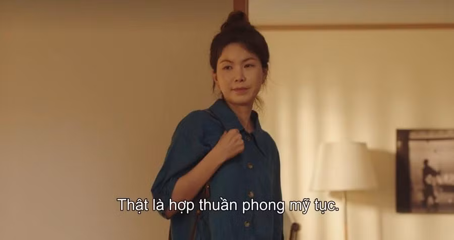 Và đây là "dân làng" đầu tiên phát hiện cặp đôi yêu nhau trong "lén lút". Và đây là "dân làng" đầu tiên phát hiện cặp đôi yêu nhau trong "lén lút".