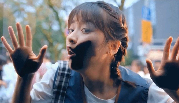 Diễn xuất của Thẩm Nguyệt tiếp tục làm khán giả thất vọng. Diễn xuất của Thẩm Nguyệt tiếp tục làm khán giả thất vọng.