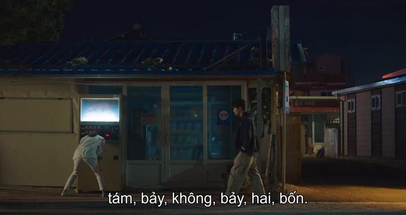 Thế nhưng sự thật là Hye Jin đã say xỉn và náo loạn cả đêm.