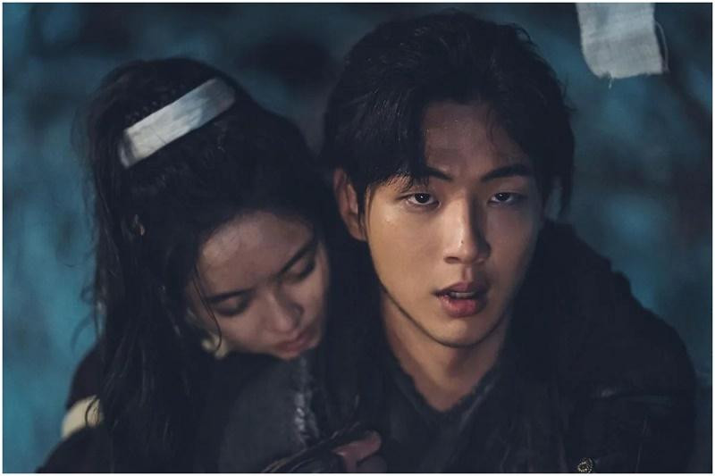 Ji Soo đã hoàn tất hơn 90% các cảnh quay trước khi xảy ra scandal. Ji Soo đã hoàn tất hơn 90% các cảnh quay trước khi xảy ra scandal.
