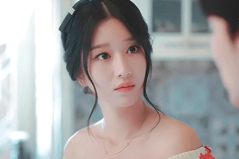 Thực chất Seo Ye Ji chưa từng học ở Tây Ban Nha.