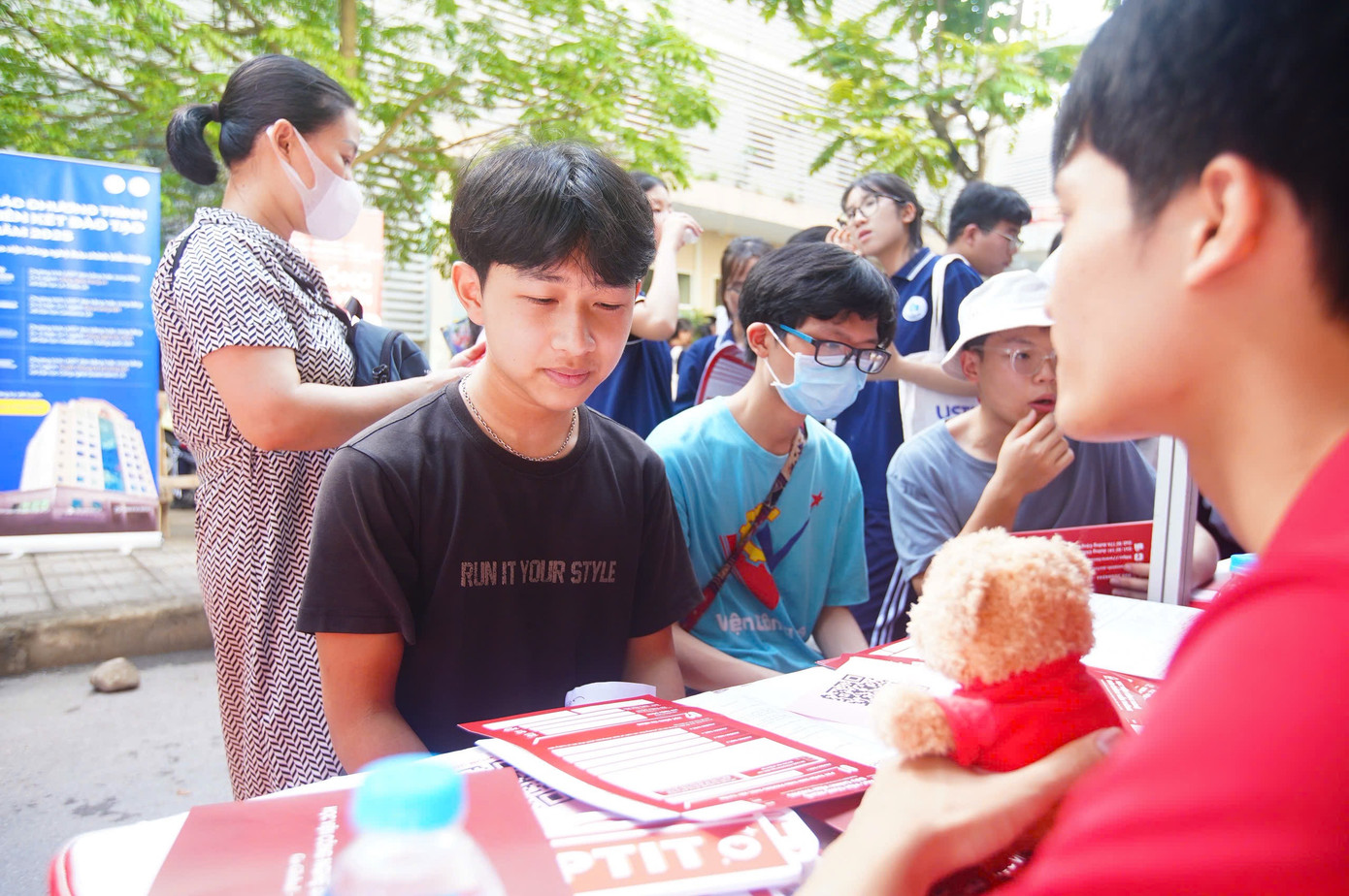 Ngày hội tuyển sinh khối các ngành Khoa học và Công nghệ: Những trải nghiệm đáng nhớ ảnh 37 Ngày hội tuyển sinh khối các ngành Khoa học và Công nghệ: Những trải nghiệm đáng nhớ ảnh 37