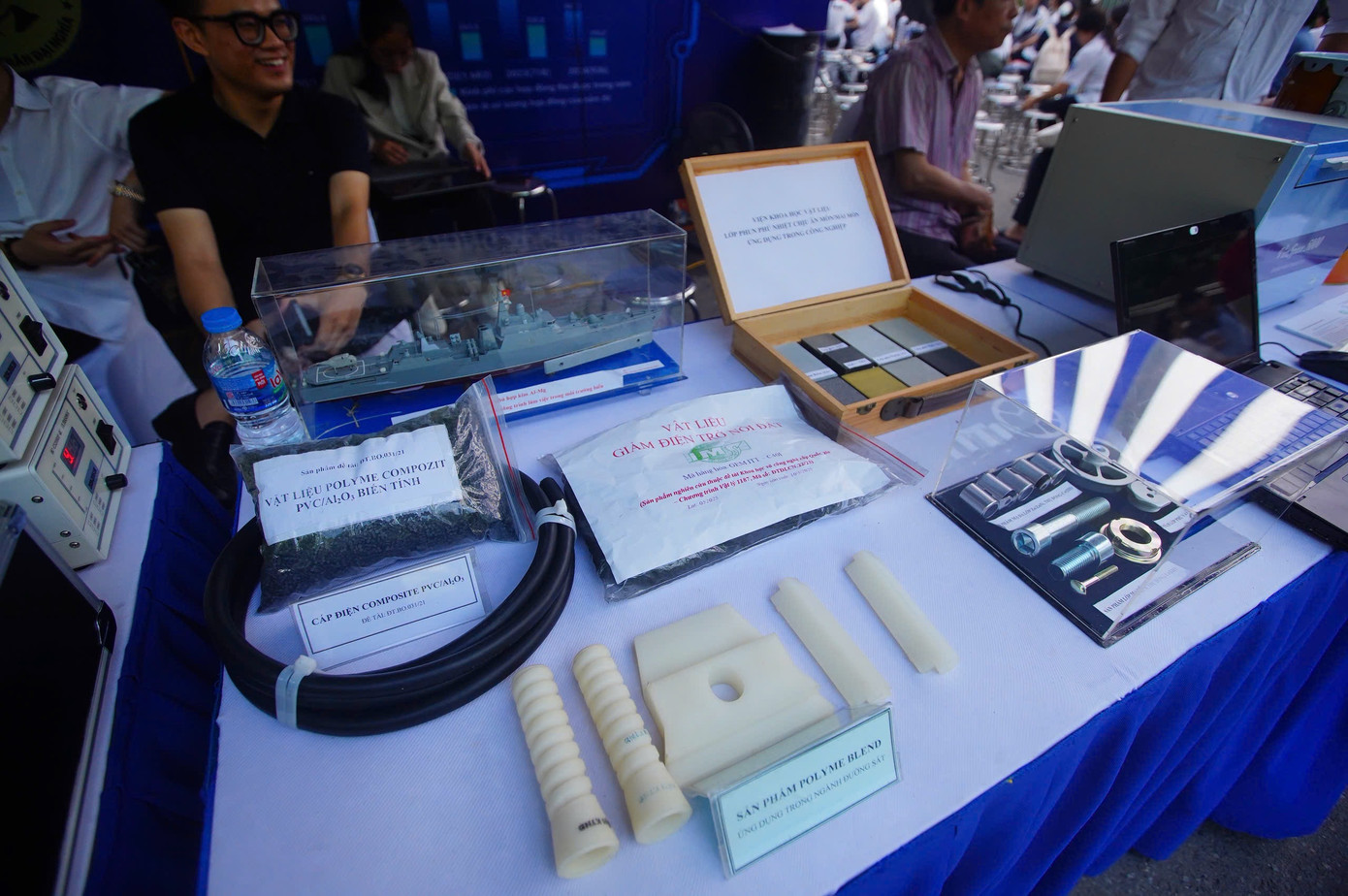 Ngày hội tuyển sinh khối các ngành Khoa học và Công nghệ: Những trải nghiệm đáng nhớ ảnh 48 Ngày hội tuyển sinh khối các ngành Khoa học và Công nghệ: Những trải nghiệm đáng nhớ ảnh 48