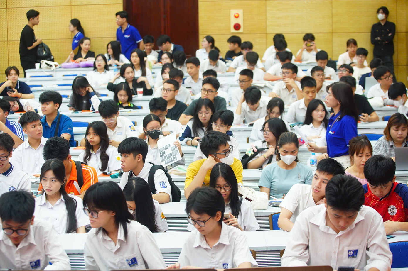 Ngày hội tuyển sinh khối các ngành Khoa học và Công nghệ: Những trải nghiệm đáng nhớ ảnh 41 Ngày hội tuyển sinh khối các ngành Khoa học và Công nghệ: Những trải nghiệm đáng nhớ ảnh 41