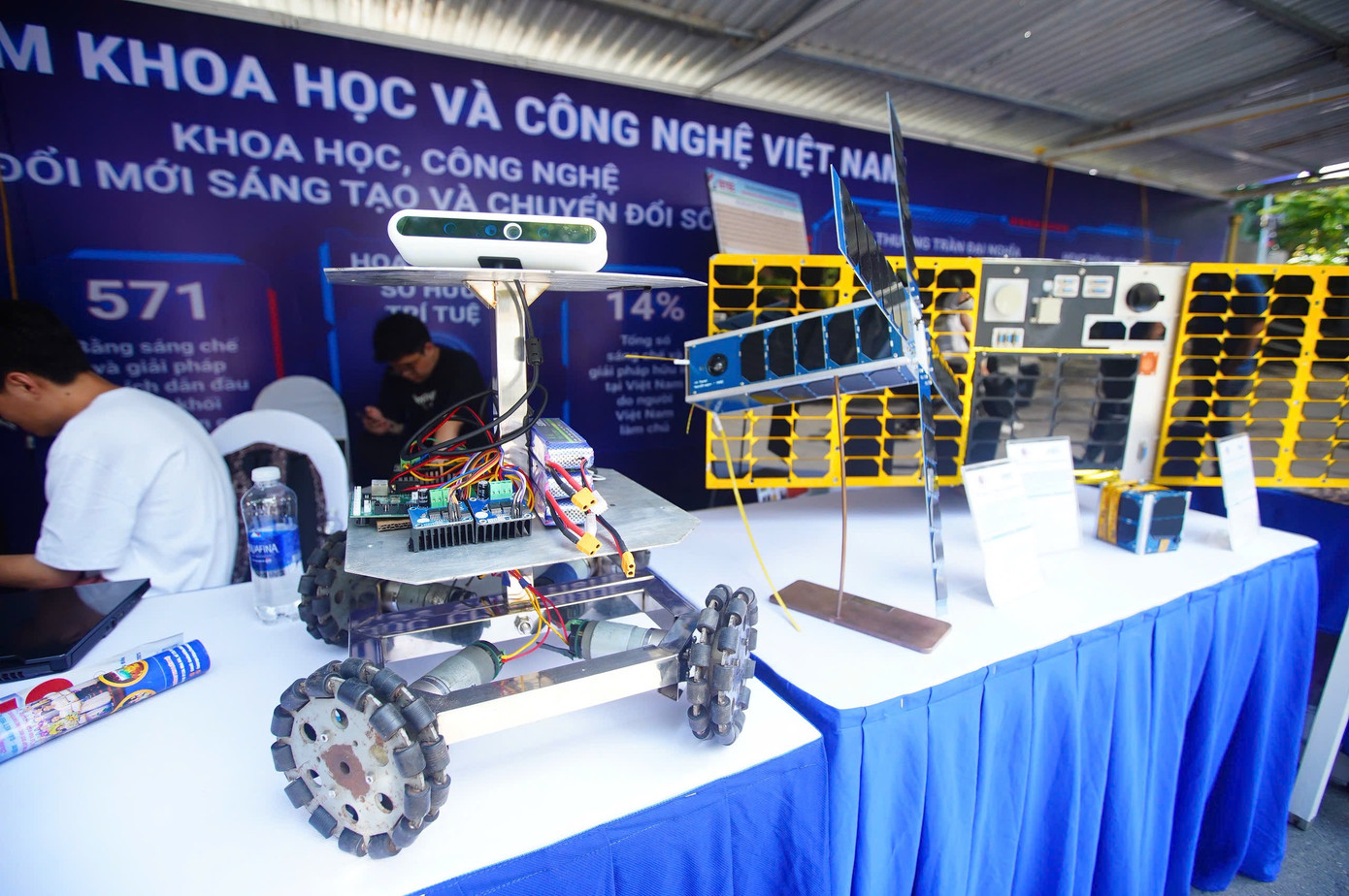 Ngày hội tuyển sinh khối các ngành Khoa học và Công nghệ: Những trải nghiệm đáng nhớ ảnh 45 Ngày hội tuyển sinh khối các ngành Khoa học và Công nghệ: Những trải nghiệm đáng nhớ ảnh 45