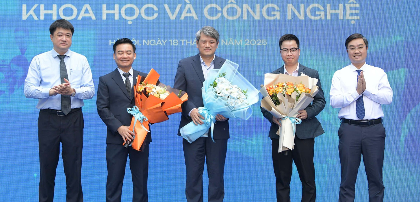 Ngày hội tuyển sinh khối các ngành Khoa học và Công nghệ: Những trải nghiệm đáng nhớ ảnh 16 Ngày hội tuyển sinh khối các ngành Khoa học và Công nghệ: Những trải nghiệm đáng nhớ ảnh 16