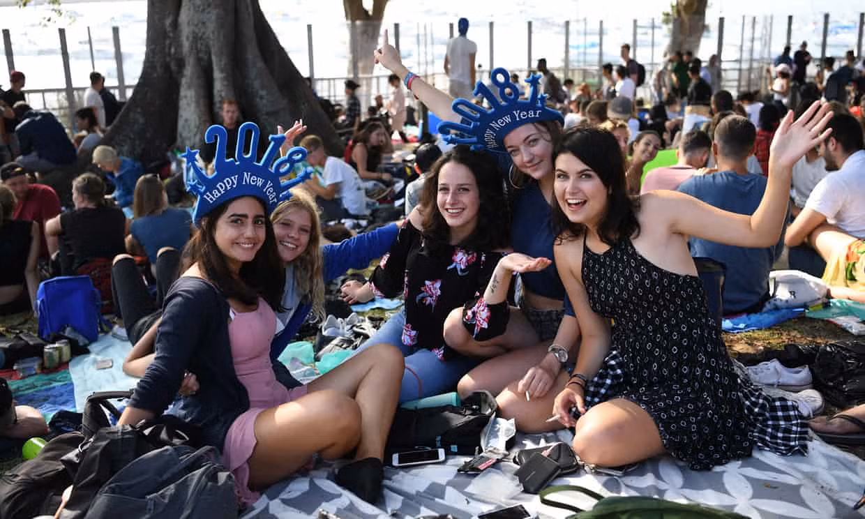 Việt Nam bước sang năm mới 2018 ảnh 75 Việt Nam bước sang năm mới 2018 ảnh 75