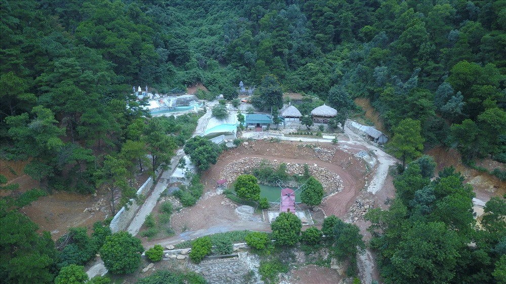 Một công trình xây dựng trên đất rừng tại huyện Sóc Sơn, Hà Nội