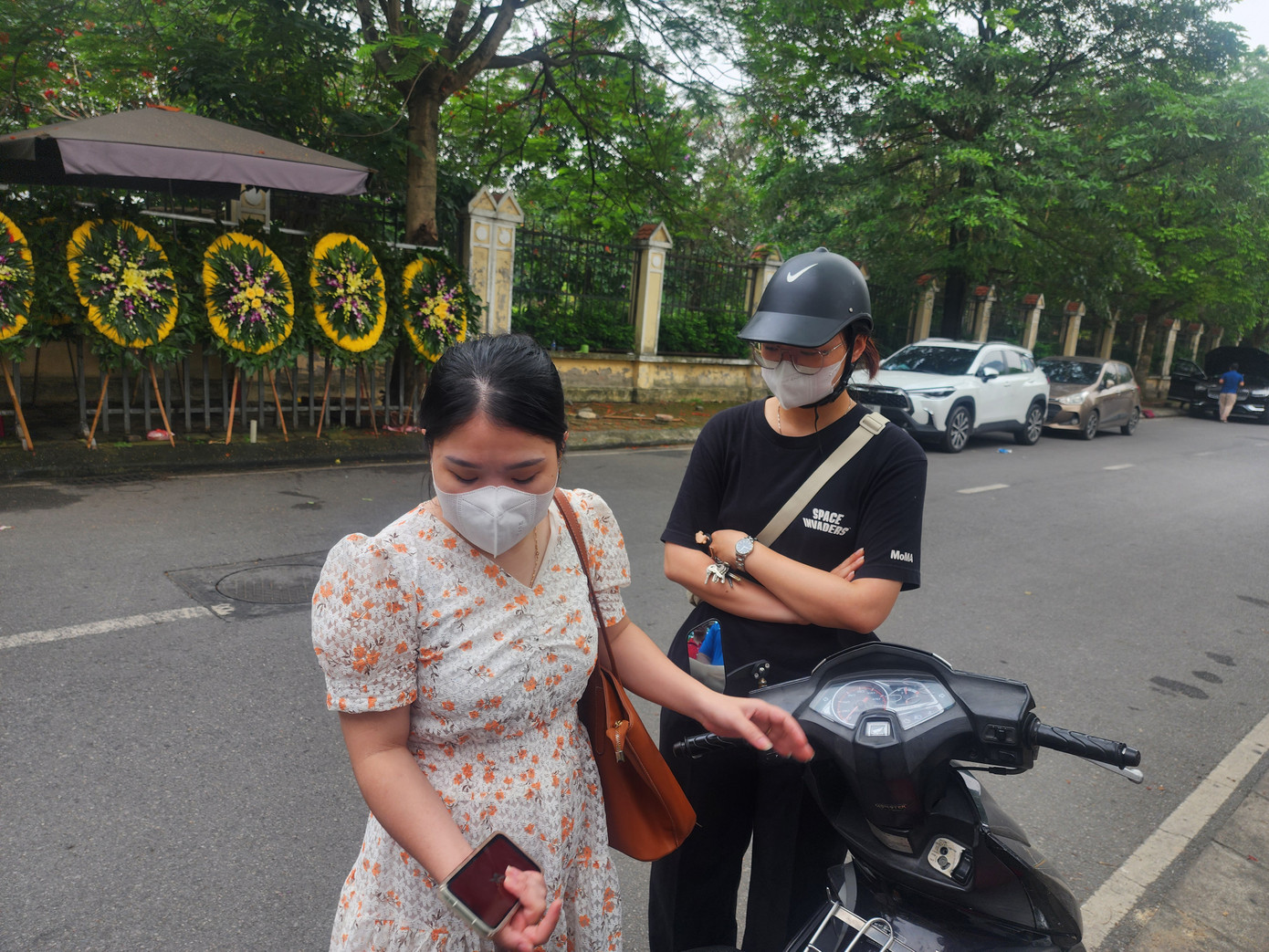 Đồng nghiệp một nạn nhân Đồng nghiệp một nạn nhân